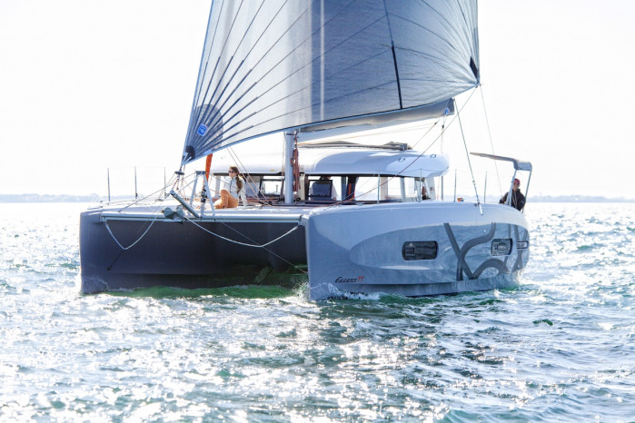 excess11 00020 lr exterior