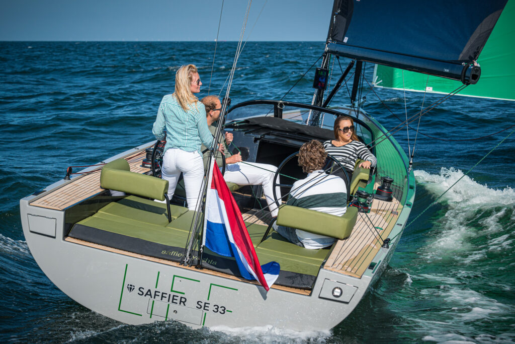 Sailing on a Saffier Se 33 Life