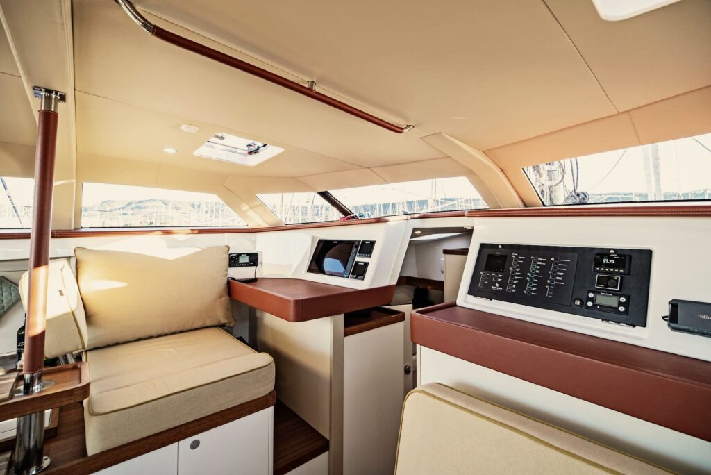 Pegasus 50 interior