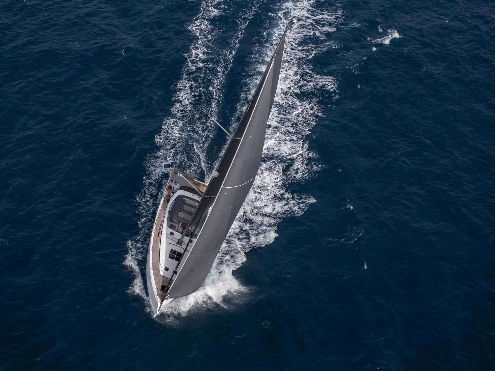 jeanneau dealership