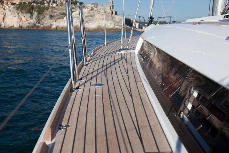 Jeanneau Sun Odyssey 479 with white hull and light wood deck