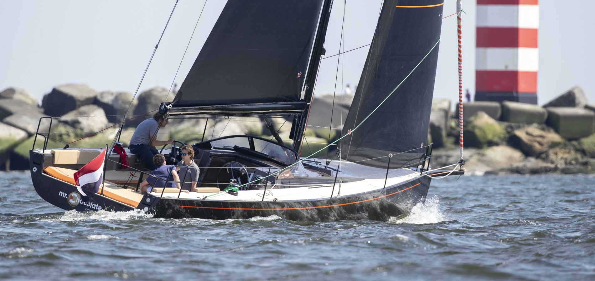 saffier se 37 with black sails
