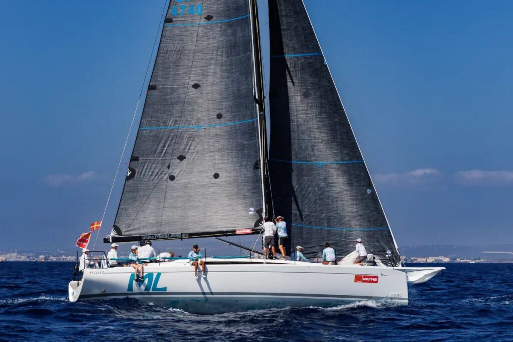 Italia Yachts 12.98 Fuoriserie "ML"