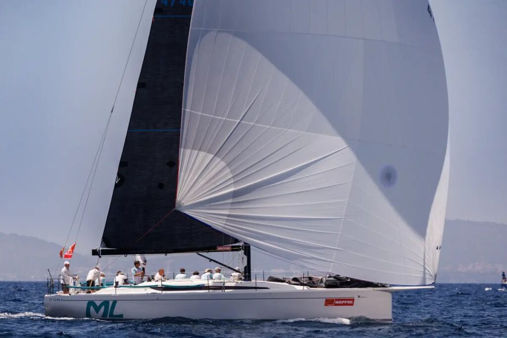 Italia Yachts 12.98 Fuoriserie "ML"