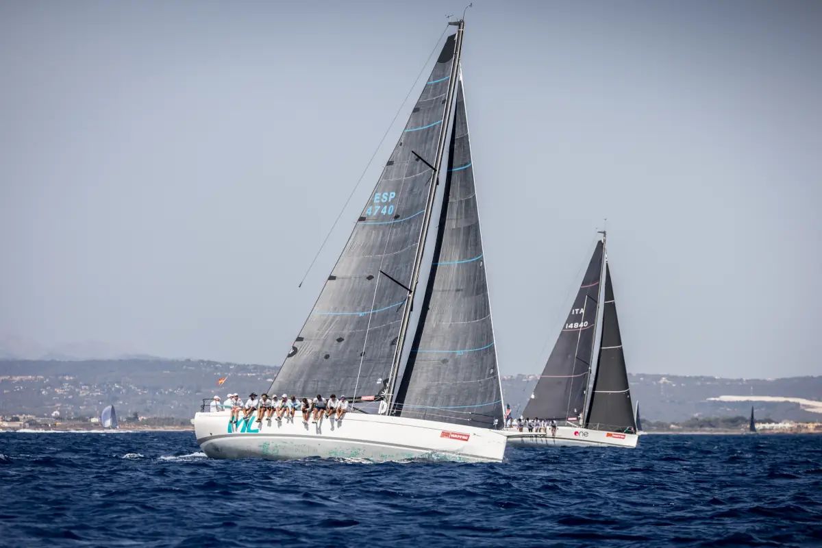 Italia Yachts 12.98 Fuoriserie "ML"